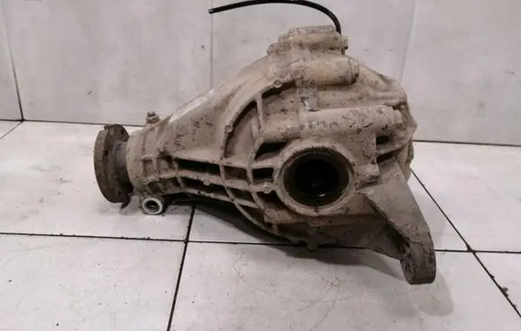 Mercedes-Benz ML W163 Rear differential A1633500414