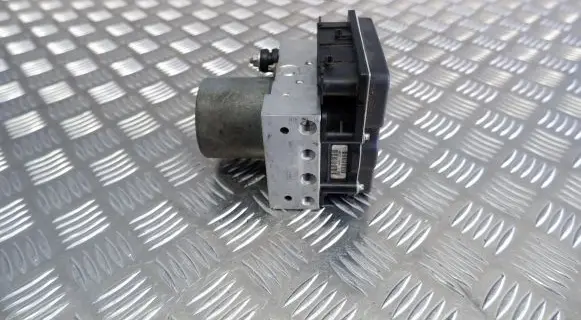 Land Rover Discovery 3 - LR3 ABS Pump SRB500400 0265235020 0265950472