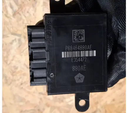 Dodge RAM Parking PDC control unit/module P68464880AE