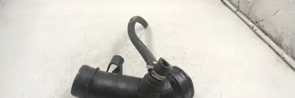 Audi A4 S4 B5 8D Intercooler hose/pipe 058133357A G1RA4