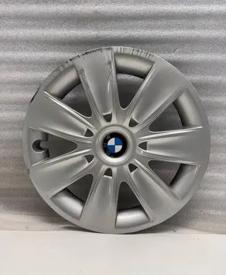 BMW 1 E81 E87 R16 wheel hub/cap/trim 677786 62411810