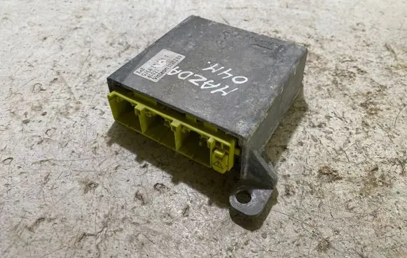 Mazda 6 Airbag control unit/module GJ6A57K60C 3326259 4T02L