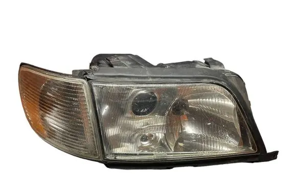 Audi A6 S6 C4 4A Headlight/headlamp 4A0941030L 14137600 PY21W