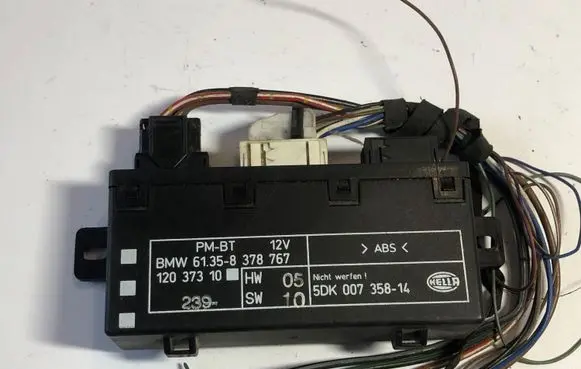 BMW 5 E39 Comfort/convenience module 8378767 61358378767