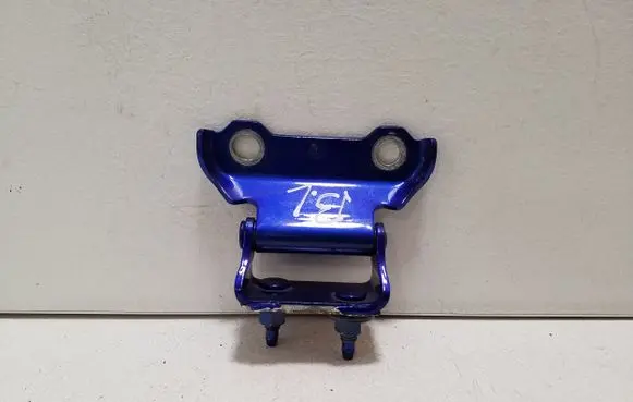 Lexus NX Tailgate/trunk/boot hinge