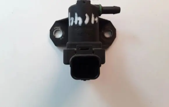 Ford Focus Turbo solenoid valve 9688124580