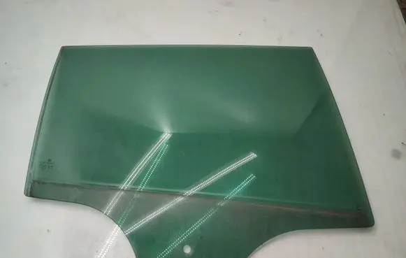 Volkswagen Golf VII Rear door window glass 5G6845026A
