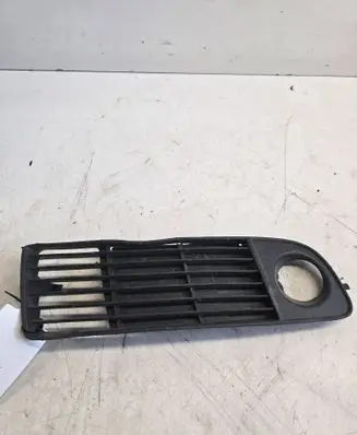 Audi A6 S6 C5 4B Front fog light trim/grill 4B0807682H