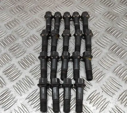 Mercedes-Benz S C217 Nuts/bolts A0009907607