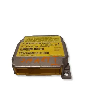 Smart ForFour I Airbag control unit/module MR587758 A4548200426 0285001687