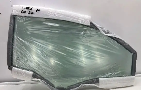 Fiat 500 Front door vent window glass four-door 0052108392