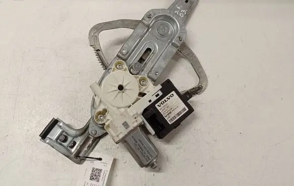 Volvo V50 Rear door window regulator with motor 30710147 992763100