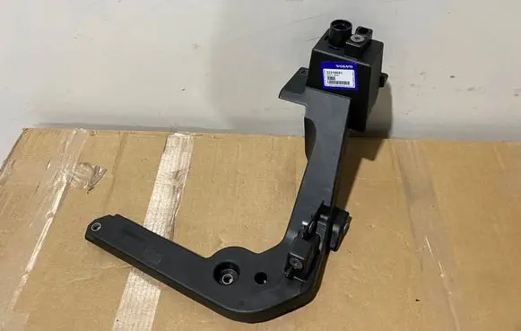 Volvo XC40 Headlight/headlamp mounting bracket 32318691