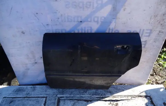 Audi A4 S4 B5 8D Rear door