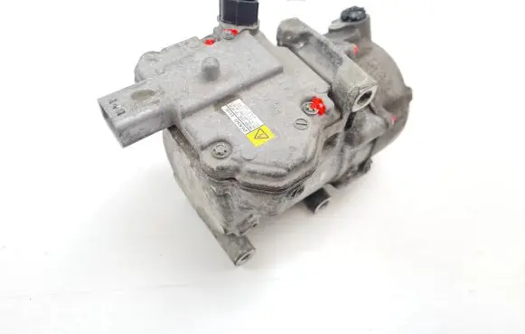 Toyota Auris E180 Air conditioning (A/C) compressor (pump) 0422001330