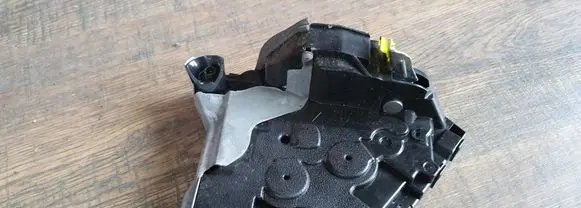 Lexus GS 300 350 430 450H Front door lock
