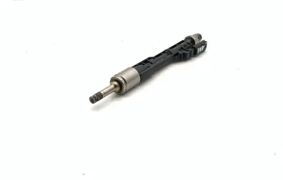 BMW 4 F32 F33 Fuel injector 10213541 0261500212