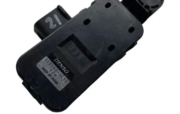 Lexus IS 220D-250-350 Air quality sensor 0136500010