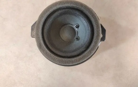 Audi Q3 8U Panel speaker 8U0035416A8U0035416A 8U0035416A