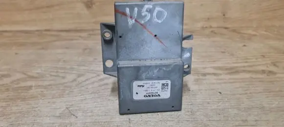 Volvo V50 GPS navigation control unit/module 30752377