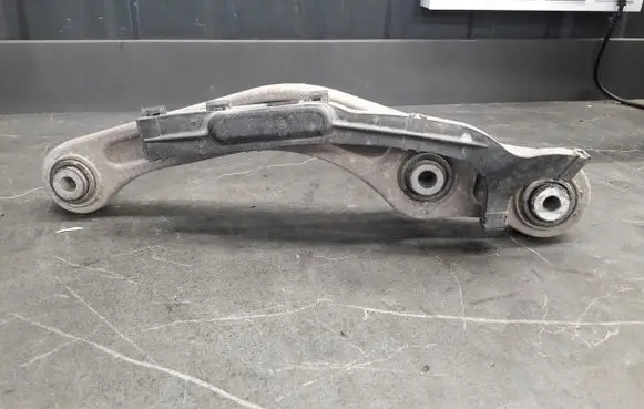 Audi A8 S8 D3 4E Rear control arm 4E0505361