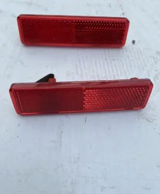 Renault Trafic III (X82) Rear tail light reflector 7700353184