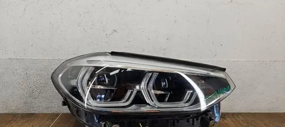 BMW X3 G01 Headlight/headlamp 8739654
