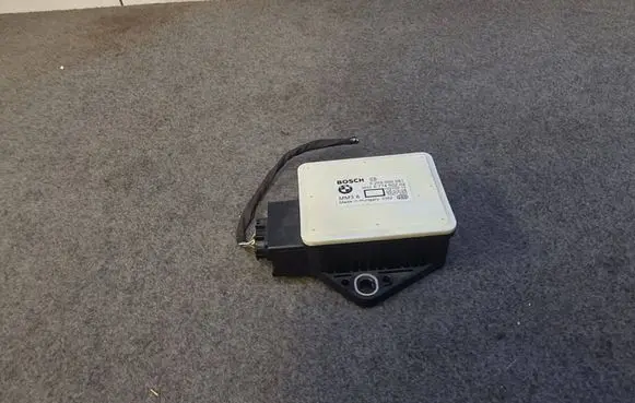 BMW 3 E90 E91 ESP (stability system) control unit 6774602 7007390 0265005681
