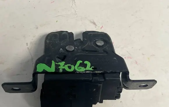 BMW 1 F20 F21 Tailgate/trunk/boot lock/catch/latch 7248075