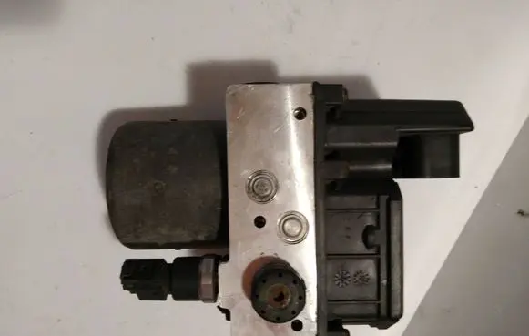 Volkswagen PASSAT B5.5 ABS Pump 289027 0265950055