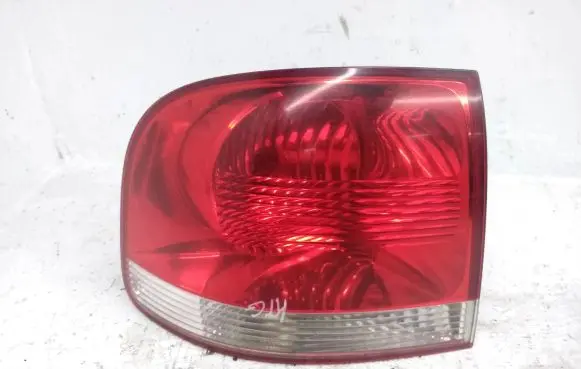 Rear/tail lights