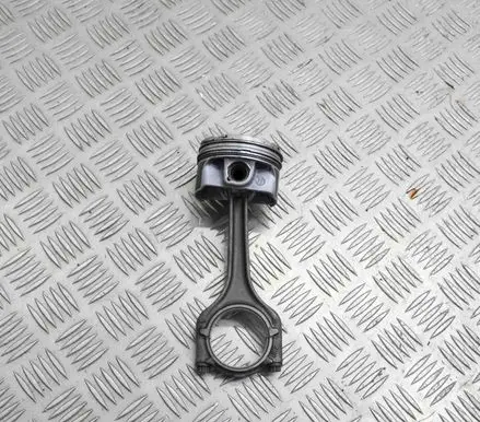 Audi A4 S4 B9 8W Piston 04E198401AB 04E107065ED