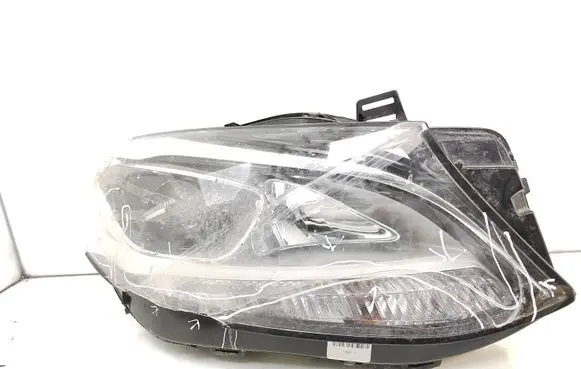 Mercedes-Benz GLE (W166 - C292) Headlight/headlamp A1668201859 LE13F6323 TM101801