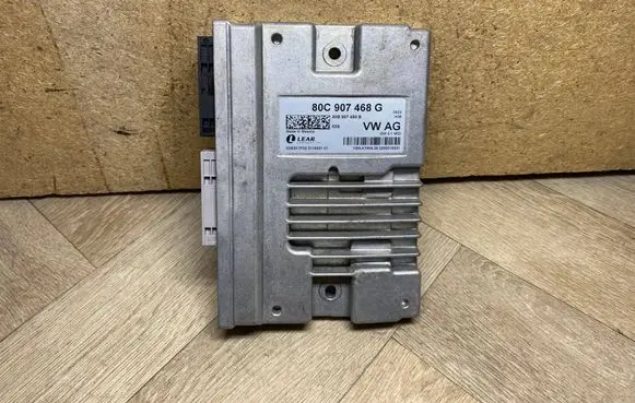 Audi Q5 SQ5 Gateway control module 80C907468G