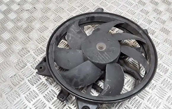 Peugeot 508 Electric radiator cooling fan 9682954580