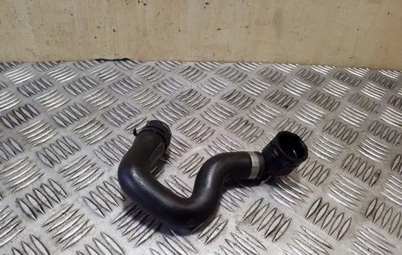 Skoda Octavia Mk3 (5E) Engine coolant pipe/hose 5Q0122073BK