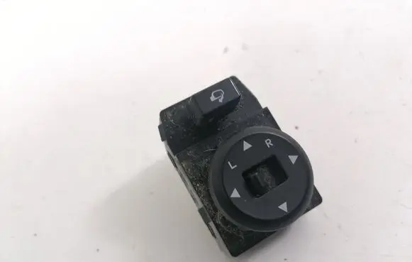 KIA Sorento Wing mirror switch 202008898