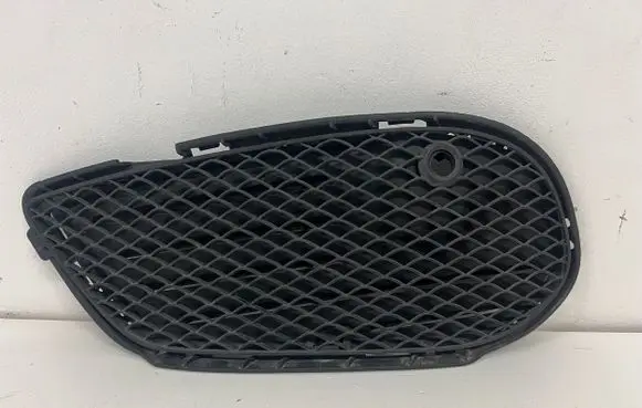 Mercedes-Benz C W205 Front bumper lower grill A2058854023 2054MG