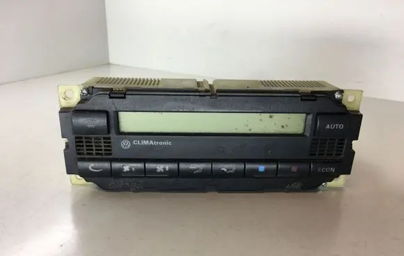 Volkswagen PASSAT B5 Climate control unit 5HB00761702 3B1907044A
