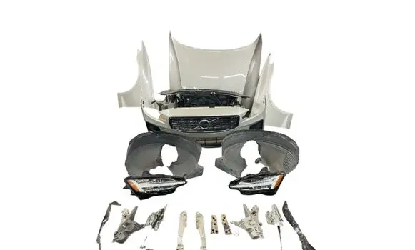 Volvo S60 Front piece kit 3224829 32138990 32138992