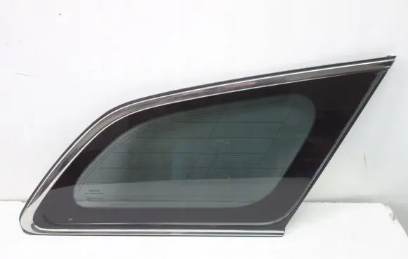 Toyota Avensis T270 Rear side window