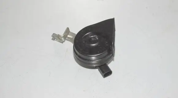 BMW 2 Active Tourer U06 Horn signal 8496204 61338496204