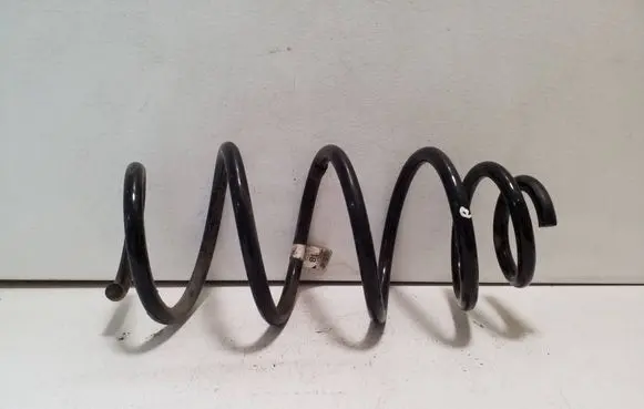 Chevrolet Orlando Front coil spring 13302200