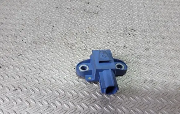 Volkswagen Golf V Airbag deployment crash/impact sensor 1K0955557A
