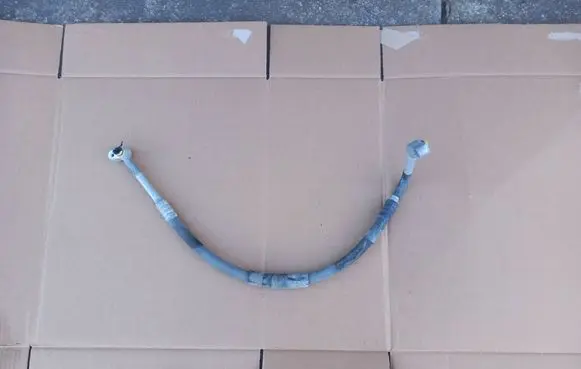 Seat Exeo (3R) Air conditioning (A/C) pipe/hose 8e0260701 8e0260701bs