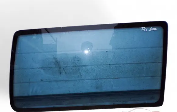 Volkswagen Transporter - Caravelle T4 Rear side window 43R001025