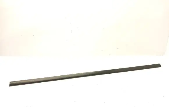 BMW 3 E46 Front door trim (molding) 8208450