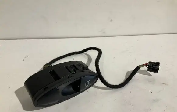 Mercedes-Benz E W211 Electric window control switch A2118218551 2118218551