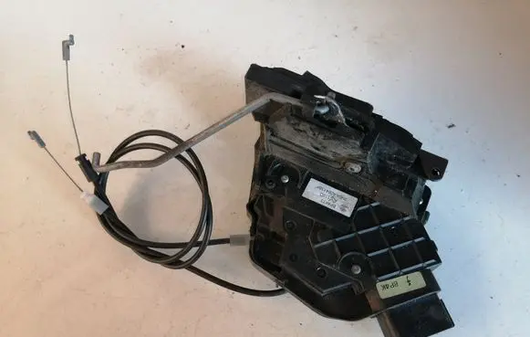 Mazda 3 I Rear door lock 3N6AA26413BP