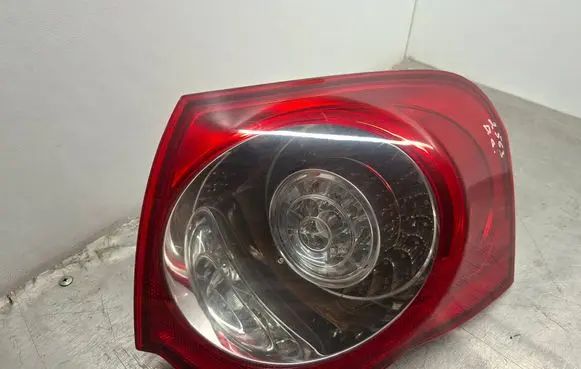 Volkswagen PASSAT B6 Rear/tail lights 3C9945096N